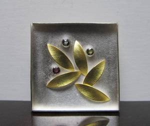 Exceptional Signed Sterling Silver 22K Gold Brooch Pendant wSaphires
