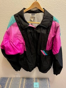 lot 48 image: Vintage Sunbuster (Mens XL) Windbreaker - NO ONSITE PAYMENTS