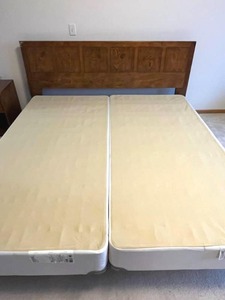 lot 86 image: High Quality Full Size Metal Rolling Bed Frame & BeautyRest Box Springs - BRING HELP AND TOOLS TO REMOVE.  NO ONSITE PAYMENTS