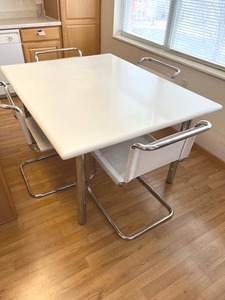 lot 222 image: Vintage Corian Dining Table (44 x 56) and Chairs - VERY HEAVY.  Bring Help and Tools to Remove. (NO ONSITE PAYMENTS)