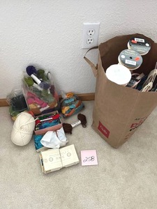 lot 258 image: Craft Lot including vintage Guro Yarn (PAY ONLINE BEFORE PICK-UP)