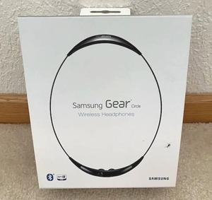 lot 260 image: Samsung Gear Circle Wireless Headphones - CleanUntested