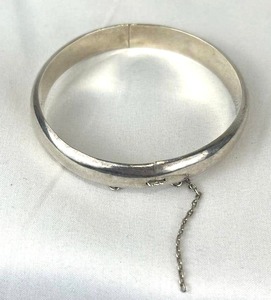 lot 301 image: Vintage 925 Sterling Silver Bracelet (12 grams) - PAY ONLINE BEFORE PICKUP