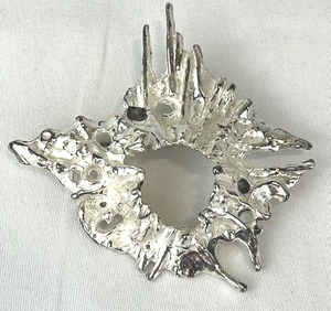 lot 308 image: RARE Vintage MCM Sculpture Silver Brooch from Juhls, Kautokeino, Norway - PAY ONLINE BEFORE PICKUP