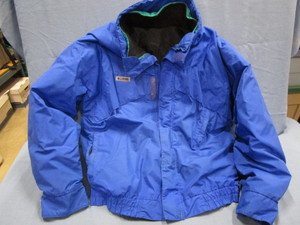 lot 236 image: Columbia Jacket