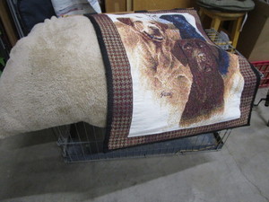lot 244 image: Dog Kennel, Tapestry, Bed