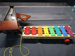 lot 95 image: Metronome, FP Xylophone