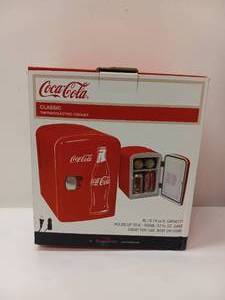 lot 16 image: NEW COCA-COLA MINI REFRIGERATOR COOLER