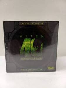 lot 88 image: NEW FUNKO POP ALIEN 40TH ANNIVERSARY COLLECTORS EDITION