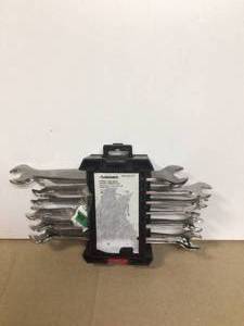 lot 55 image: Husky Thin Head Access Wrench Set (6-Piece) Customer Returns See Pictures