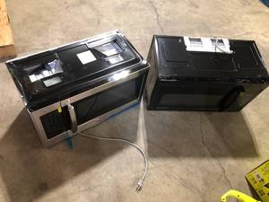 Lot of Assorted Microwaves Various Models and Conditions   Customer Returns See Pictures