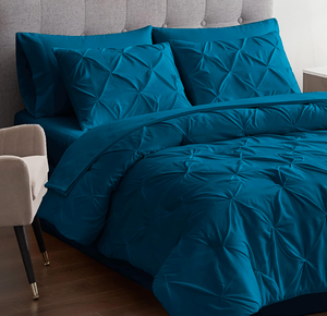 lot 243 image: Maple&Stone Queen Teal Comforter Set 7 Pieces Pinch Pleat Bed in A Bag