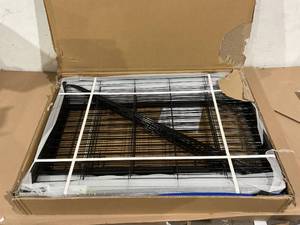 lot 33 image: Adavin 40Hx27L  Panels Fence Black