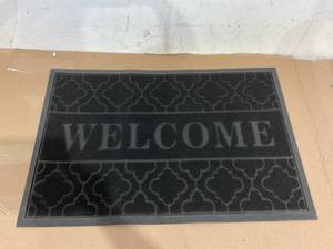 lot 398 image: Welcome Floor Mat 36x24
