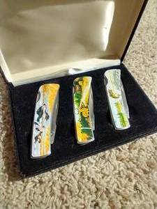 lot 44 image: Collectible Knife Set - HuntingFishing Theme