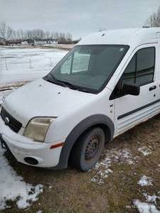 lot 2 image: 2011 Ford Transit Connect Van