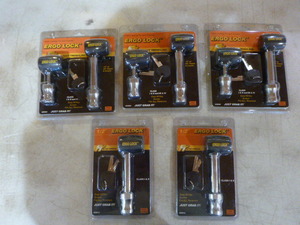 lot 133 image: 5 Ergo Locks