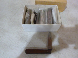 lot 144 image: 15 Pocket Knives
