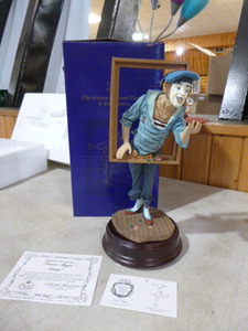 lot 178 image: Duncan Royal Mime Statue