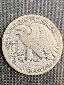 1917 US WALKING LIBERTY HALF DOLLAR
