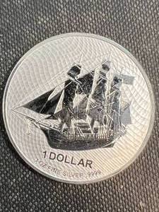 1 TROY OZ .999 FINE SILVER 2022 COOKS ISLAND ROUND