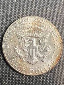 1970-D US 40% SILVER KENNEDY HALF DOLLAR