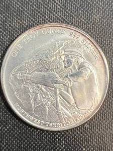 1 TROY OZ .999 FINE SILVER PAN AMERICAN ROUND