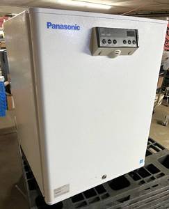 lot 14 image: MSRP $4200 Panasonic SR-L6111W-PA Undercounter Laboratory Pharmaceutical Refrigerator with Built-In Safety Lock and Key - Like New Working Condition