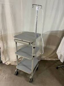 lot 36 image: Richard Wolf 3-Shelf Mobile Endoscopy Cart with Built-In I.V. Pole and Compact Item Drawer - In Great Condition