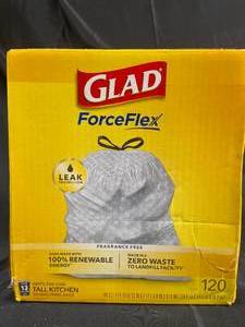 lot 2 image: Glad ForceFlex Fragrance Free Trash Bags - 120 Bags