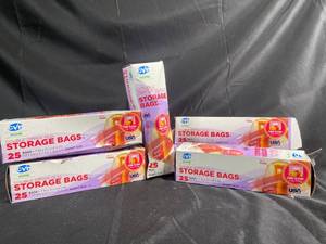 lot 19 image: Double Zipper Seal Storage Quart Bags 25 Count - Set of 5
