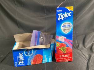 lot 190 image: Assorted Ziploc Bag Lot
