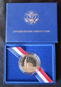 lot 43 image: 1986 Proof Statue of Liberty Half Dollar
