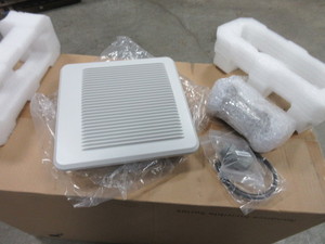 lot 338 image: LUXUL XAP OUTDOOR ACCESS POINT WIFI UNIT - NEW