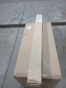 lot 368 image: UNIVERSAL INTERFACE BRACKET FOR CHIEF ARTICULATING WALL MOUNT - NEW