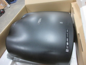 lot 370 image: EPSON POWER LITE PRO CINEMA PROJECTOR
