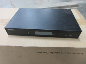 lot 375 image: LUXUL EPIC 5 ROUTER