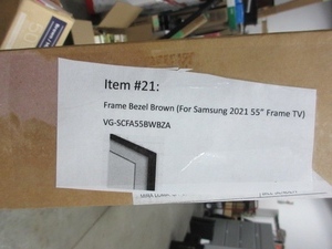 lot 384 image: BEZEL FOR A 50 SAMSUNG FRAME TV - NEW IN BOX