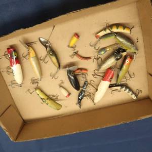 Sixteen Vintage Fishing Lures (Lot 1472 - Fall Sporting Art AuctionOct 12,  2023, 10:00am)