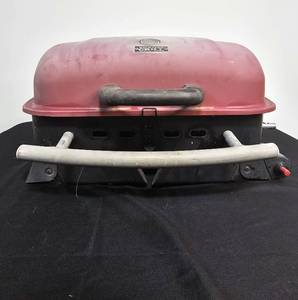 lot 34 image: Portable Backyard Grill 20X14