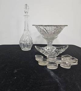 lot 56 image: Decanter w Stopper, Ornate Crystal Punch Bowl w Removable Pedestal, Set of 6 VTG Crystal Oval Salt Dips, Set of 2 Diamond Shaped Salt Dips