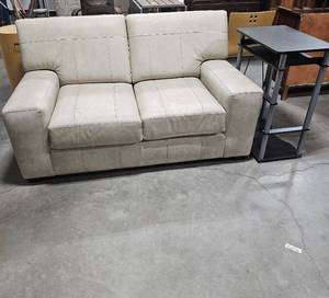 lot 62 image: Vinyl 2 Seater Couch and End Table Stand