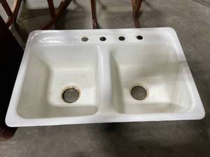 lot 77 image: White Porcelain Coated Cast Iron Double Basin Kitchen Sink