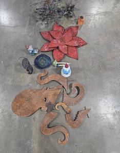 lot 83 image: Outdoor Decor, Yard Art - Gnomes, Octopus, Flower and more.