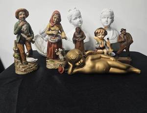lot 89 image: Porcelain and Chalkware Figures - Inc VTG Napcoware Boy Sitting on Log w Horn Figurine (broken finger) & Pr of HOMCO Figurines
