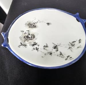 lot 116 image: Beautiful VTG Cache Pot Heirloom by Toyo Made in China, Shelley England Fine Bone China Tea Cup & Saucer, Misc 5.5 Saucer, Hulschenreulhe Selb Bavaria Serving Plate 7.5