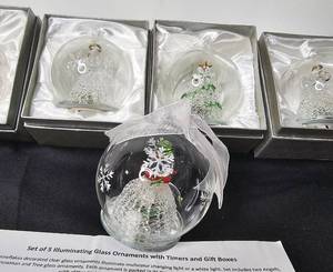 lot 146 image: Set of 5 Blown Glass Light Up Christmas Ornaments - untested