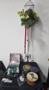 lot 148 image: Christmas Lights - untested, Christmas Tins, Floor Standing Candle Decor