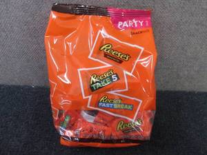 32.06 oz Reeses Assorted ...