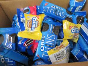 56 ct Oreo Variety Pack...